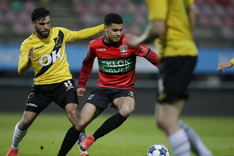 联赛征程奠 联赛征程奠