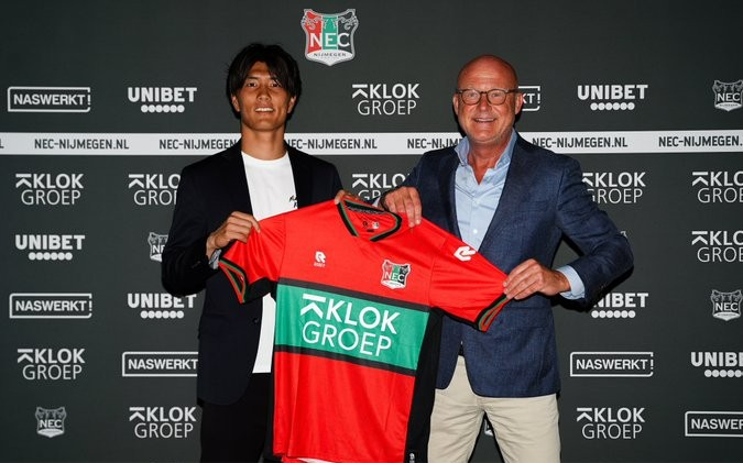 也是对足球 也是对足球