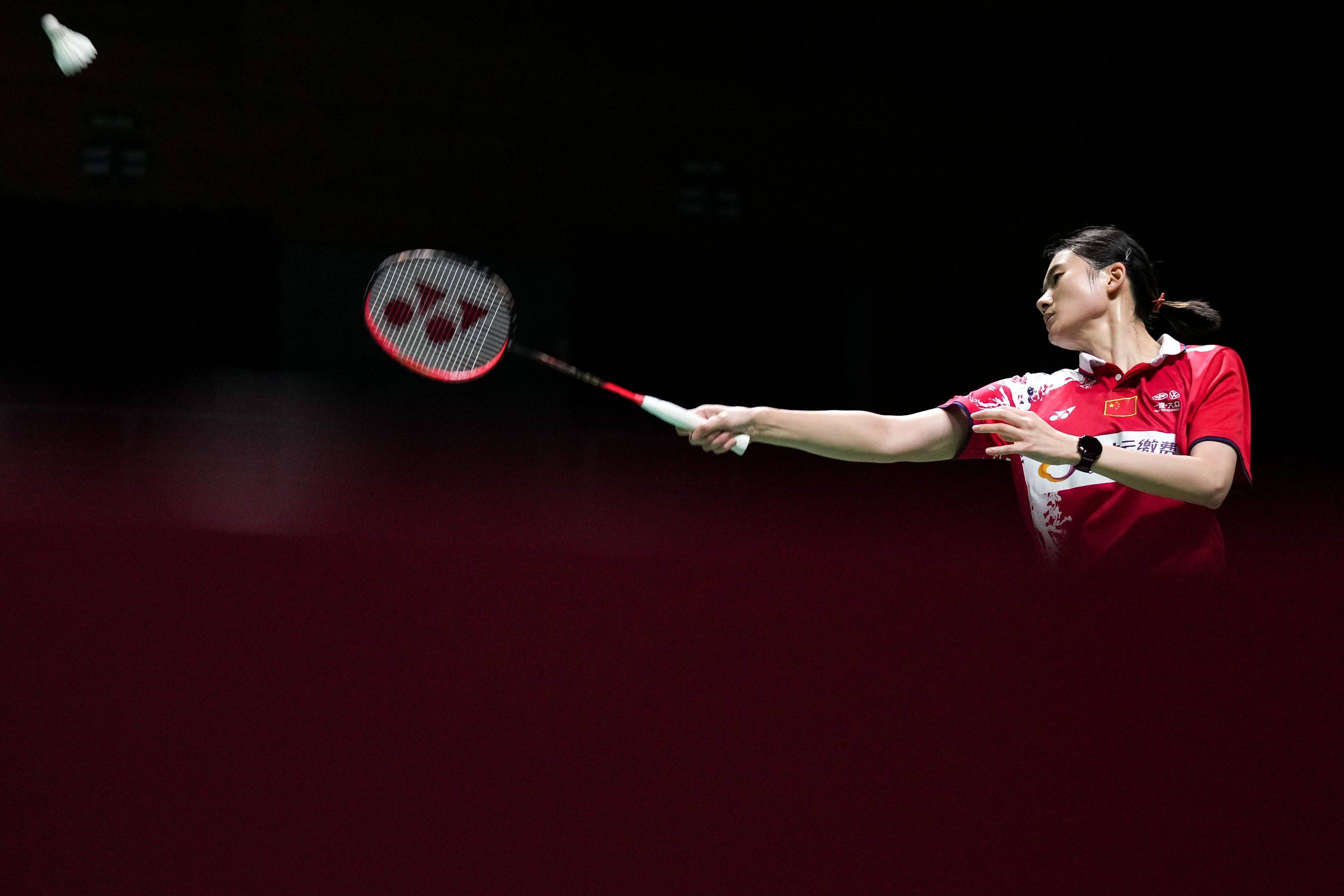 盖打出接近 盖打出接近